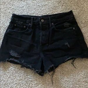 GRLFRND Helena Short